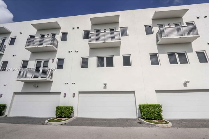 Property Photo: 3340 NW 91st Ave FL 33172
