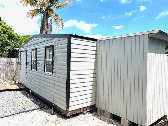 Property Photo:  0000 SW 56 B  FL 33314 