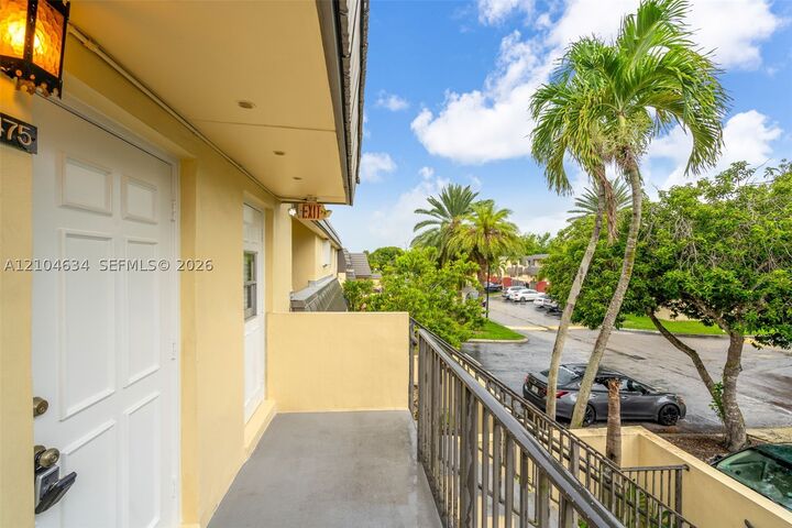 Property Photo: 8475 SW 137th Ave 8475 FL 33183