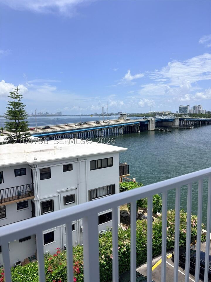 Property Photo:  7825 NE Bayshore Ct 501  FL 33138 