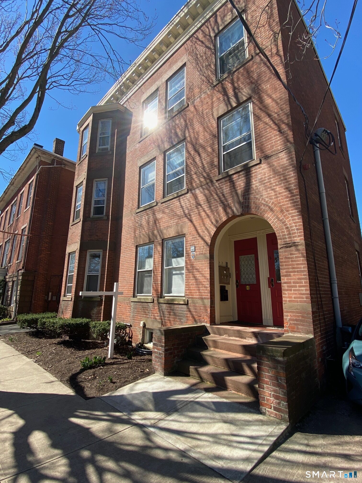Property Photo:  4 Academy Street  CT 06511 