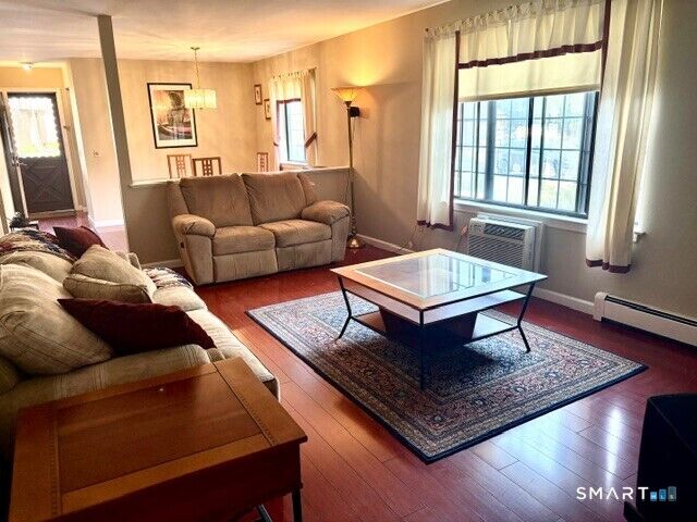 Property Photo:  431 Swanson Crescent 431  CT 06461 