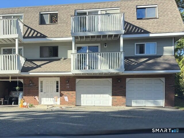 Property Photo: 178 Churchill Drive 178 CT 06111