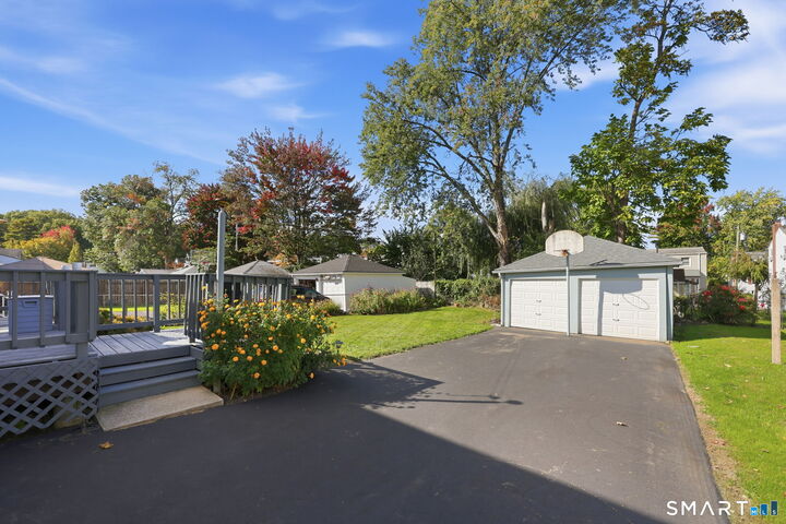 Property Photo:  108 Cromwell Street  CT 06114 
