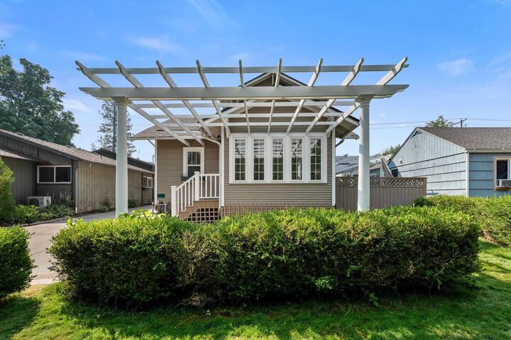 Property Photo:  1126 E 29th Ave Ave 1128 E 29th Ave  WA 99203 