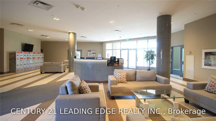 Property Photo:  2150 Lawrence Avenue E 1610  ON M1R 3A7 