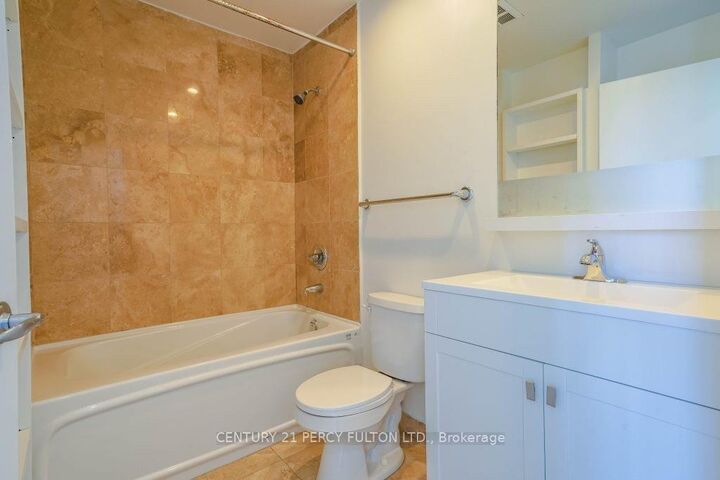 Photo de la propriété:  8 York Street 3513  ON M5J 2Y2 