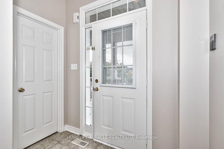 Property Photo: 3 Ashdale Road ON L6Y 5M7