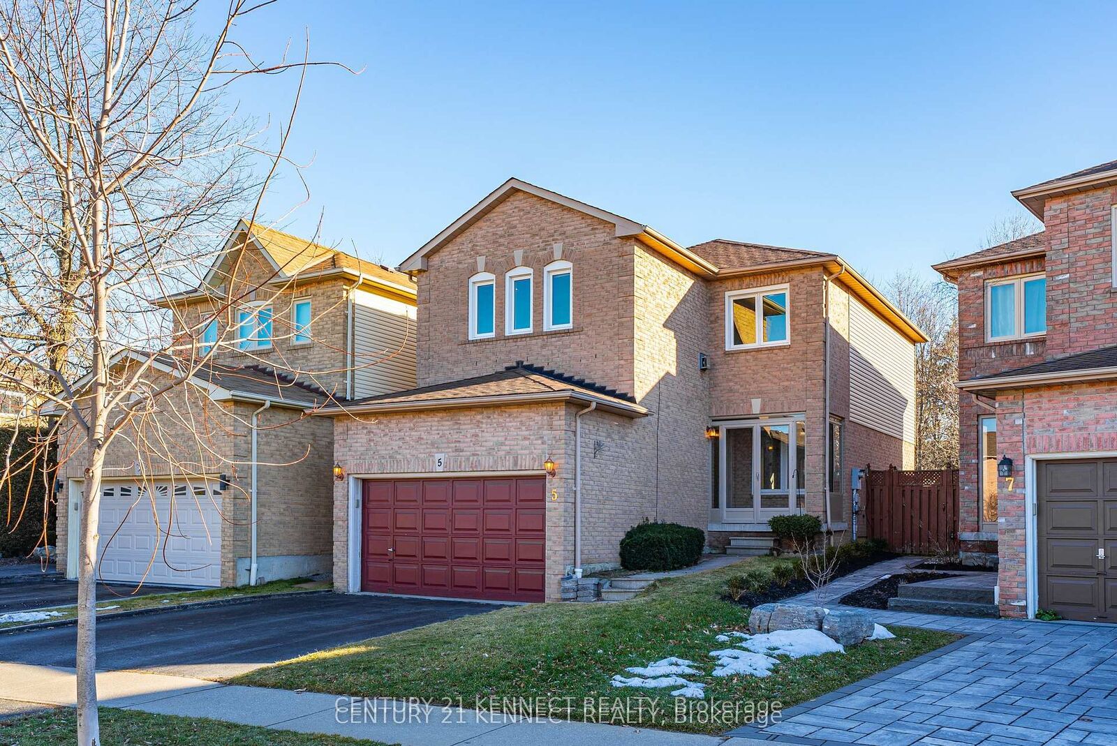 Property Photo: 5 Knotty Pine Drive ON L1R 2J6
