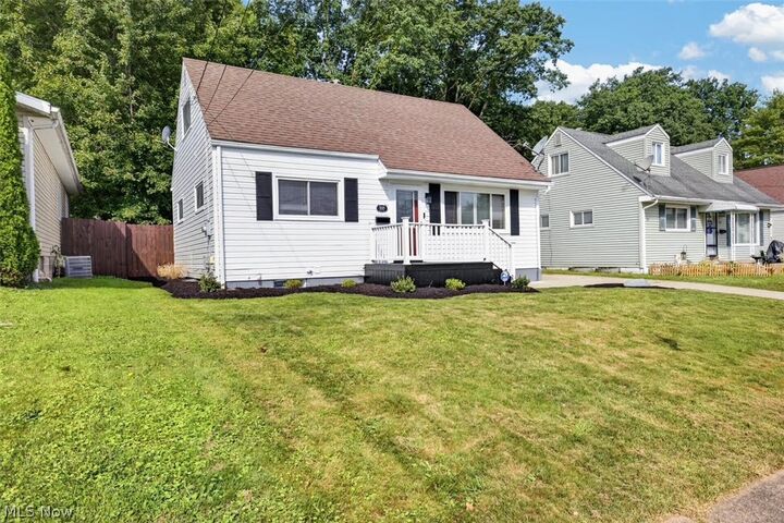 Property Photo:  558 Alaho Street  OH 44305 