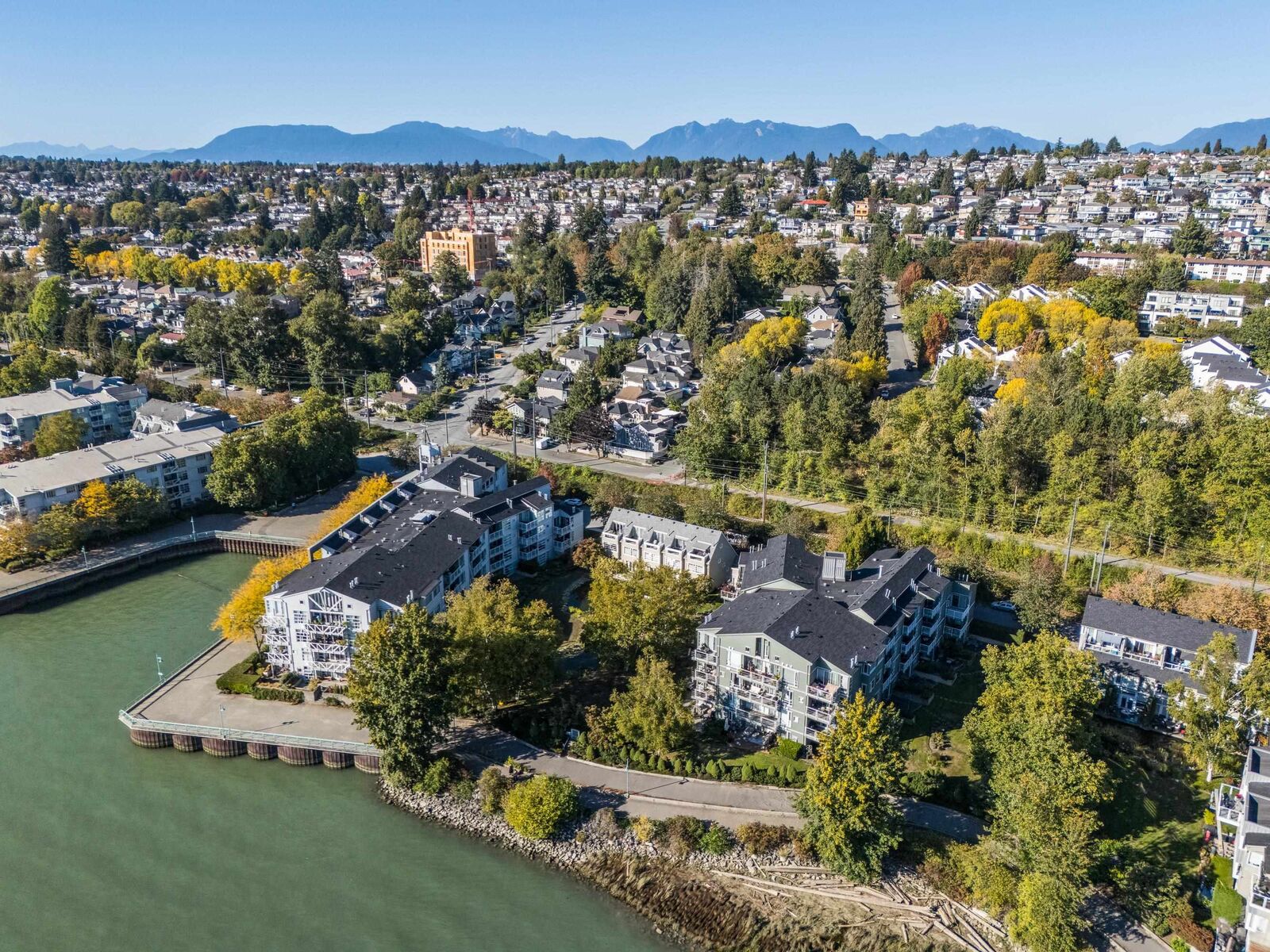 Property Photo: 2080 E Kent Avenue South 303 BC V5P 4X2