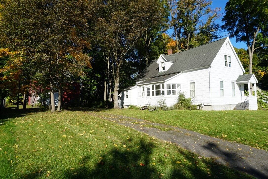 Property Photo: 1576 Westmoreland Ave NY 13210