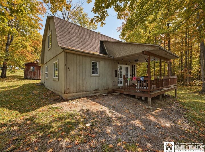 Property Photo:  3547 Moon Road  NY 14107 