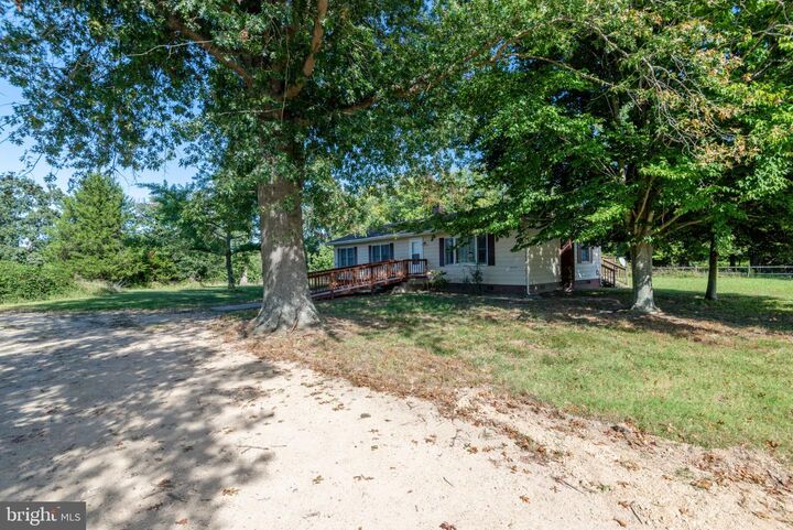 Property Photo:  44141 Tranquility Farm Lane  MD 20636 