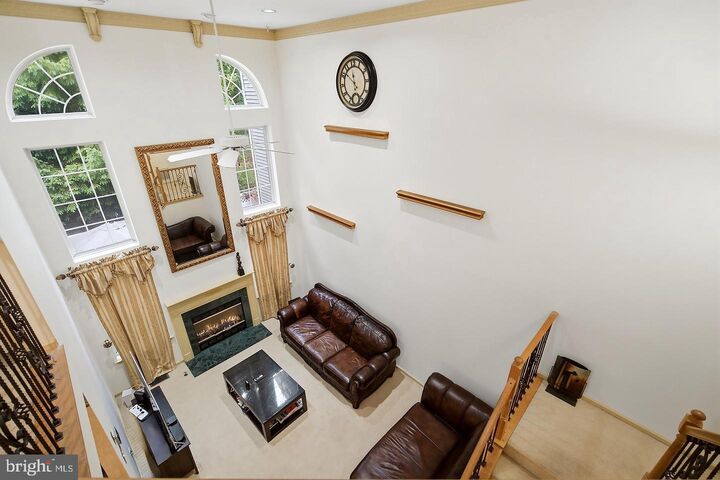 Property Photo:  10 Burr Court  NJ 08536 