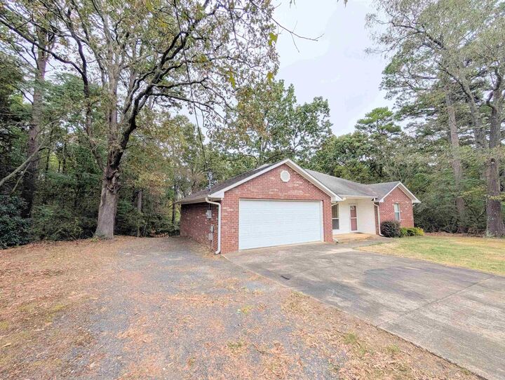 Property Photo:  205 Bixler  AR 71953 