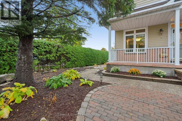 Property Photo: 1 Sable Run Drive ON K2S 1W2