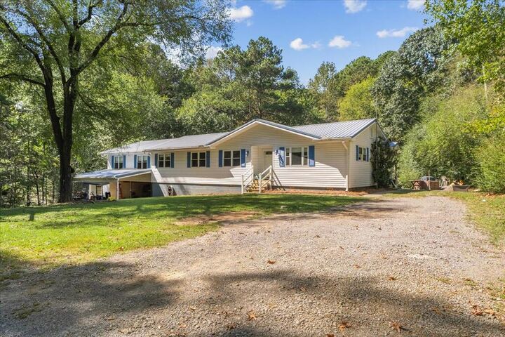 Property Photo: 4185 Jimmy Drive GA 30740