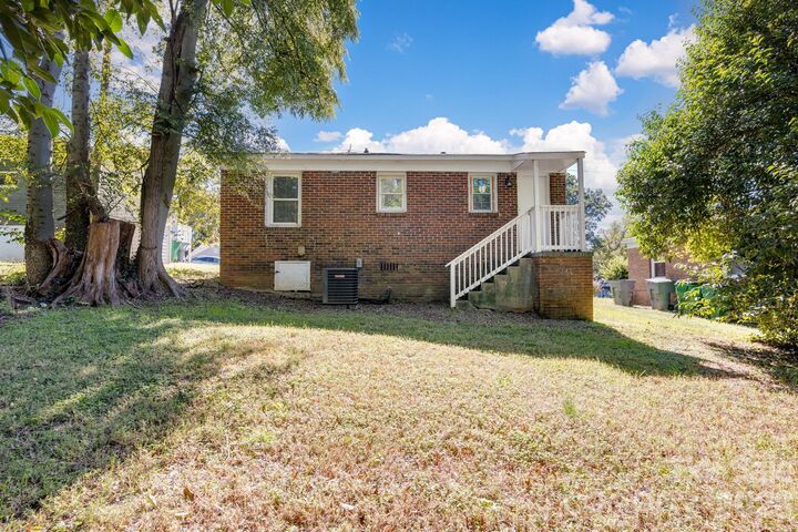 Property Photo:  2604 Booker Avenue  NC 28216 
