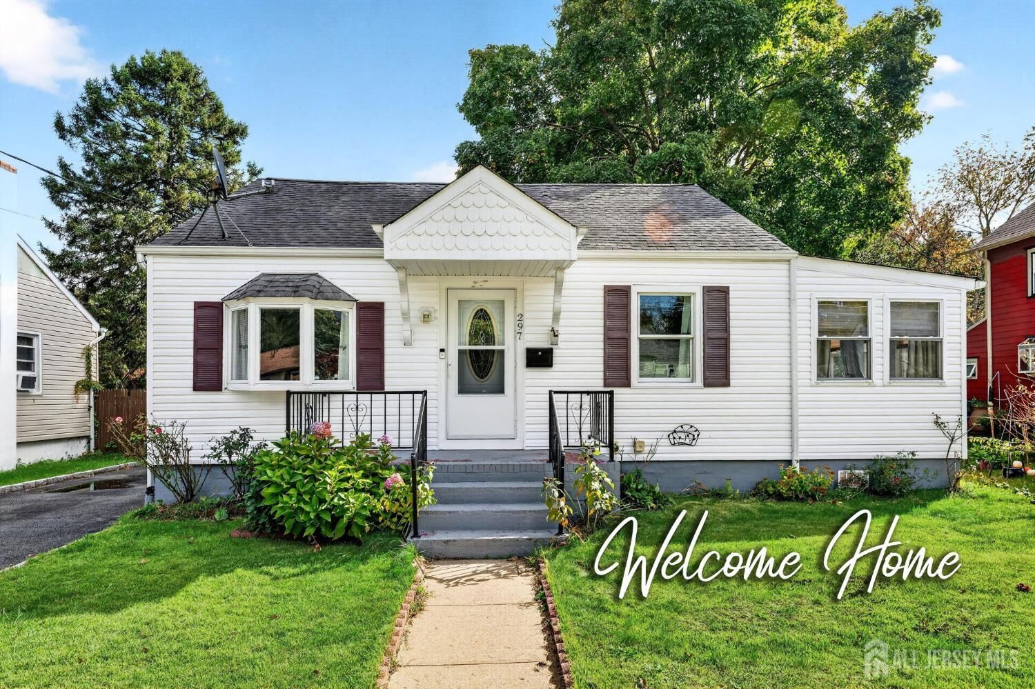 Property Photo:  297 Manalapan Road  NJ 08884 