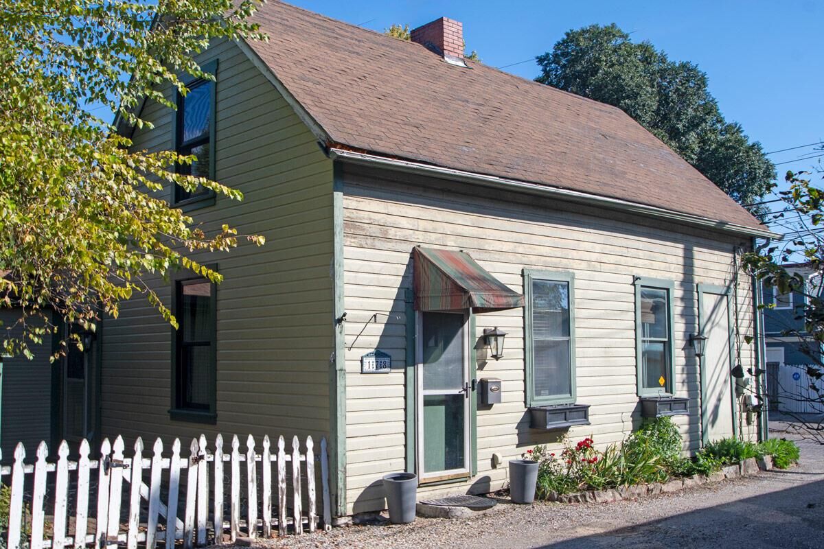 Property Photo: 178 Alexander Alley OH 43206