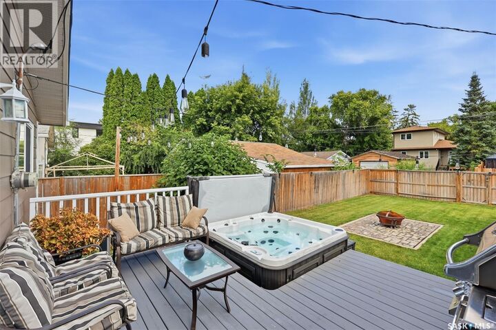 Property Photo: 2113 Ste Cecilia Avenue SK S7M 0P3