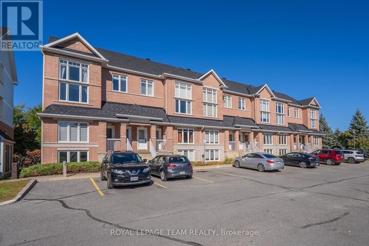 Property Photo:  208 Tivoli Private  ON K2E 0A7 