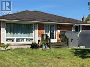 Property Photo:  68 Aldershot Avenue  ON K6V 2P8 