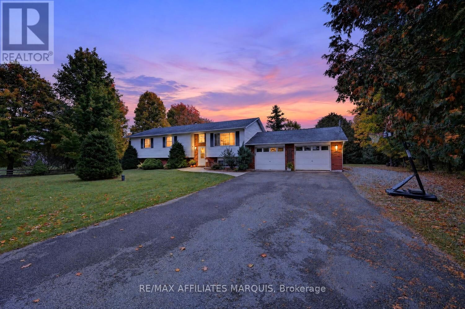 Property Photo: 113 Bay Road ON K0G 1L0