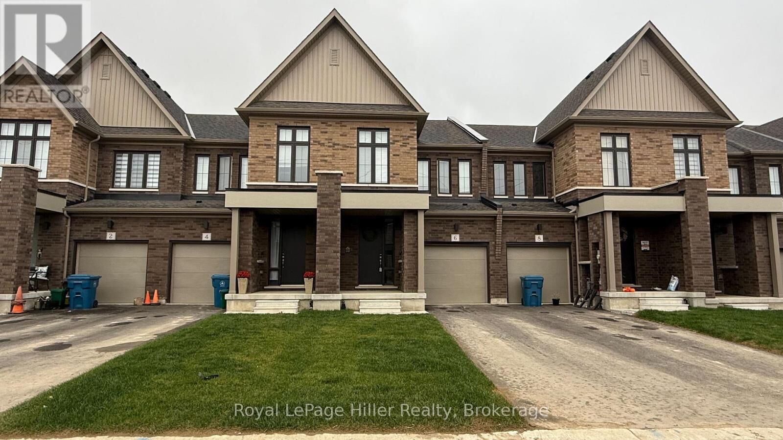 Property Photo:  6 Poett Avenue  ON N5A 0M2 