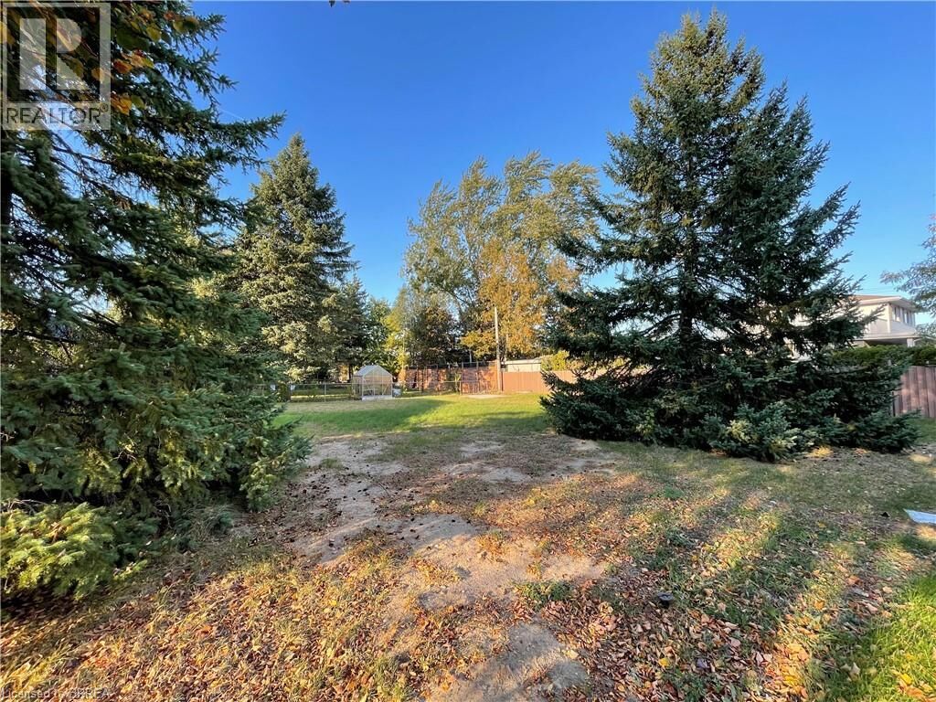 Property Photo:  0 Elm Street  ON N3R 2C1 