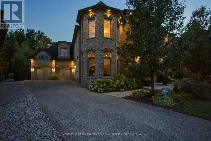 Property Photo: 2425 Waterside Close ON N6G 0M1