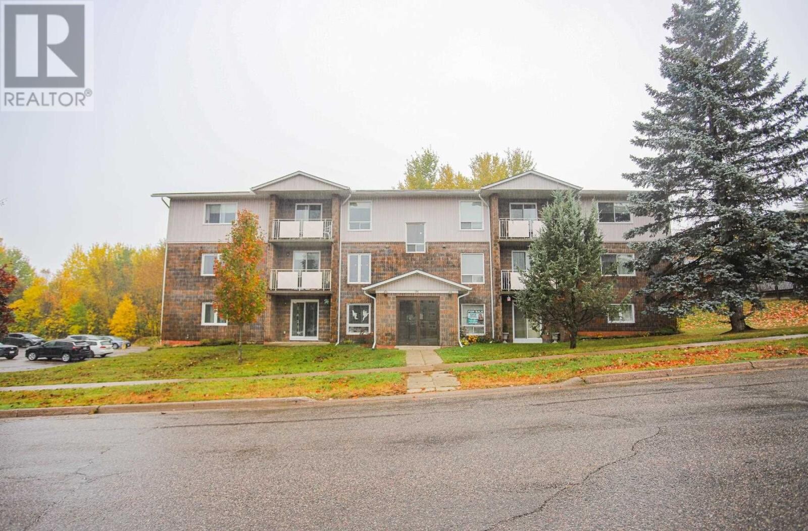 Photo de la propriété:  206 Breton Rd # 7  ON P6B 1B1 