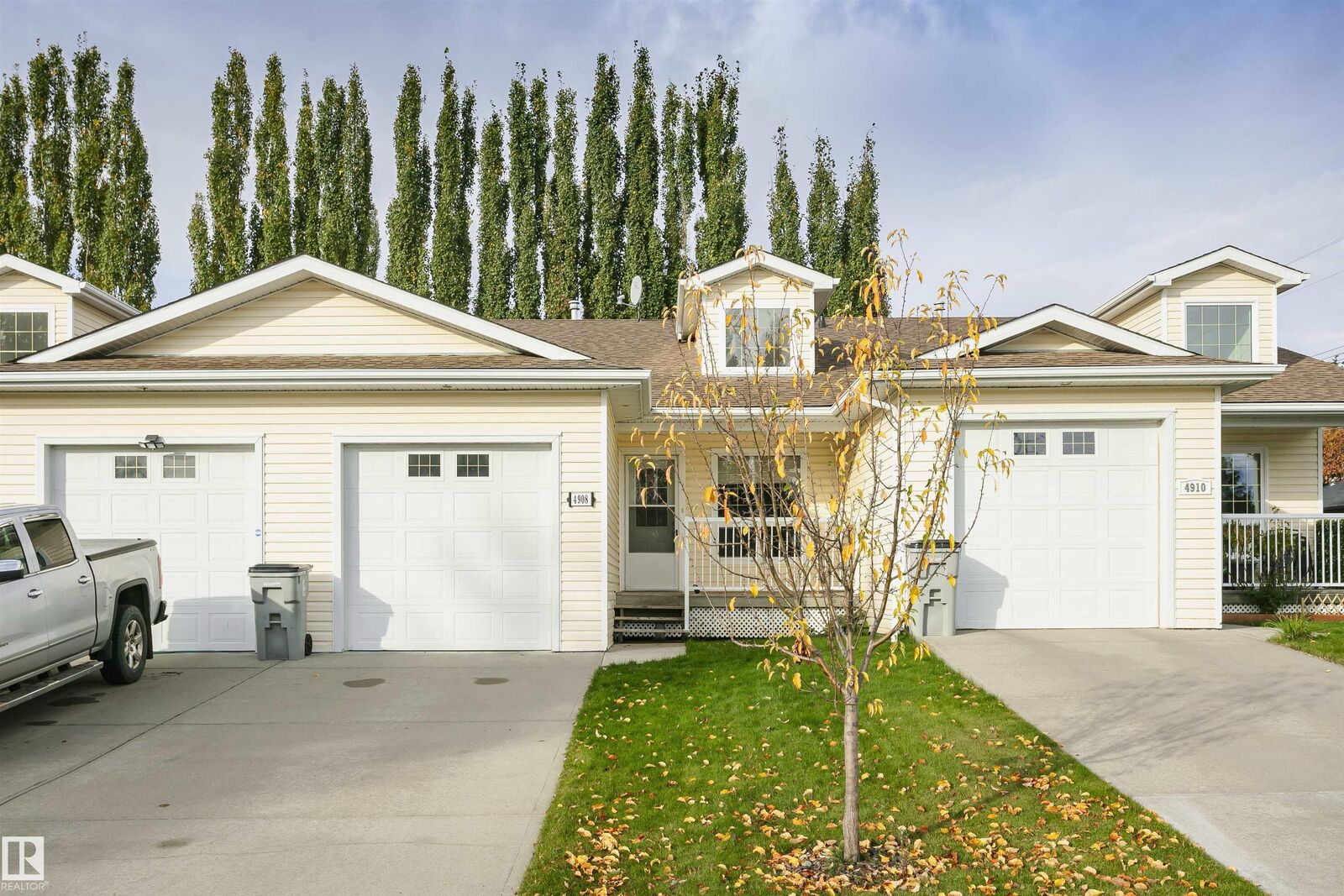 Property Photo:  4908 49 Street  AB T0G 1L0 