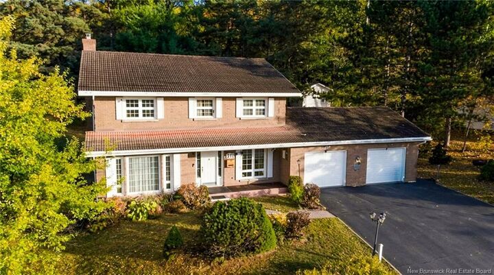 Property Photo:  211 Bellevue Street  NB E3V 2E4 