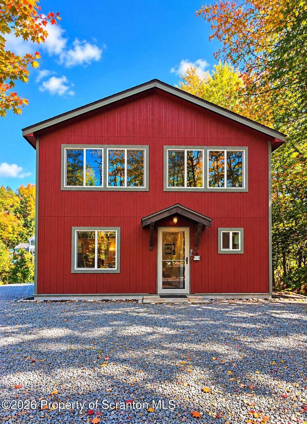 Property Photo:  171 Deerfield Road  PA 18436 