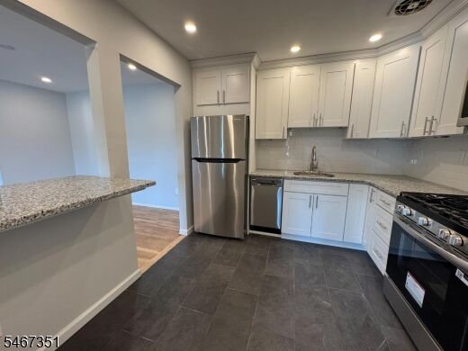 Property Photo:  288 Hoover Ave 2  NJ 07003 