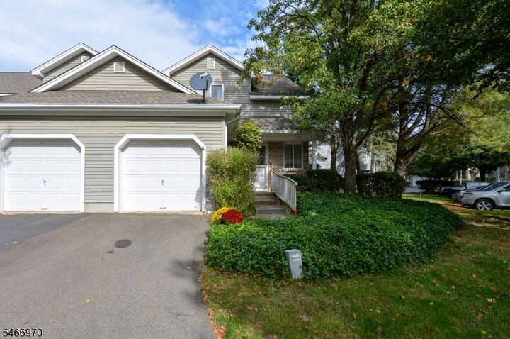 Property Photo: 26 Meadow Pond Rd NJ 07419
