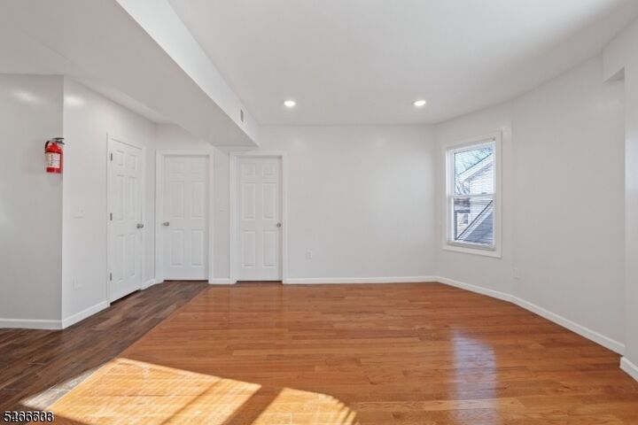 Property Photo:  346 Sanford Ave  NJ 07106 