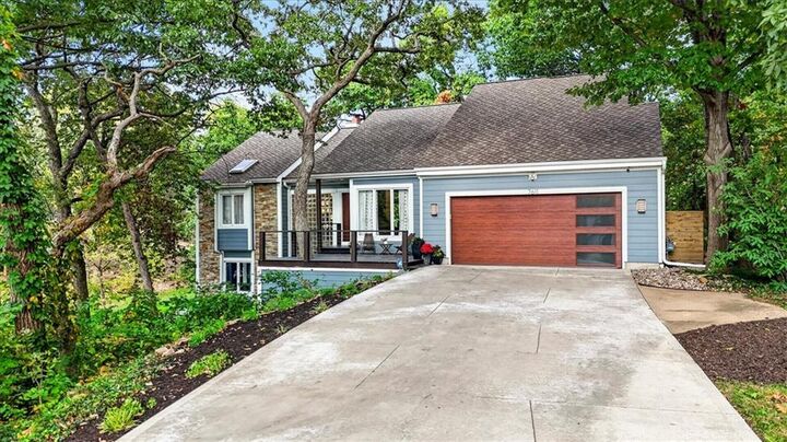 Property Photo:  7611 Park Street  KS 66216 