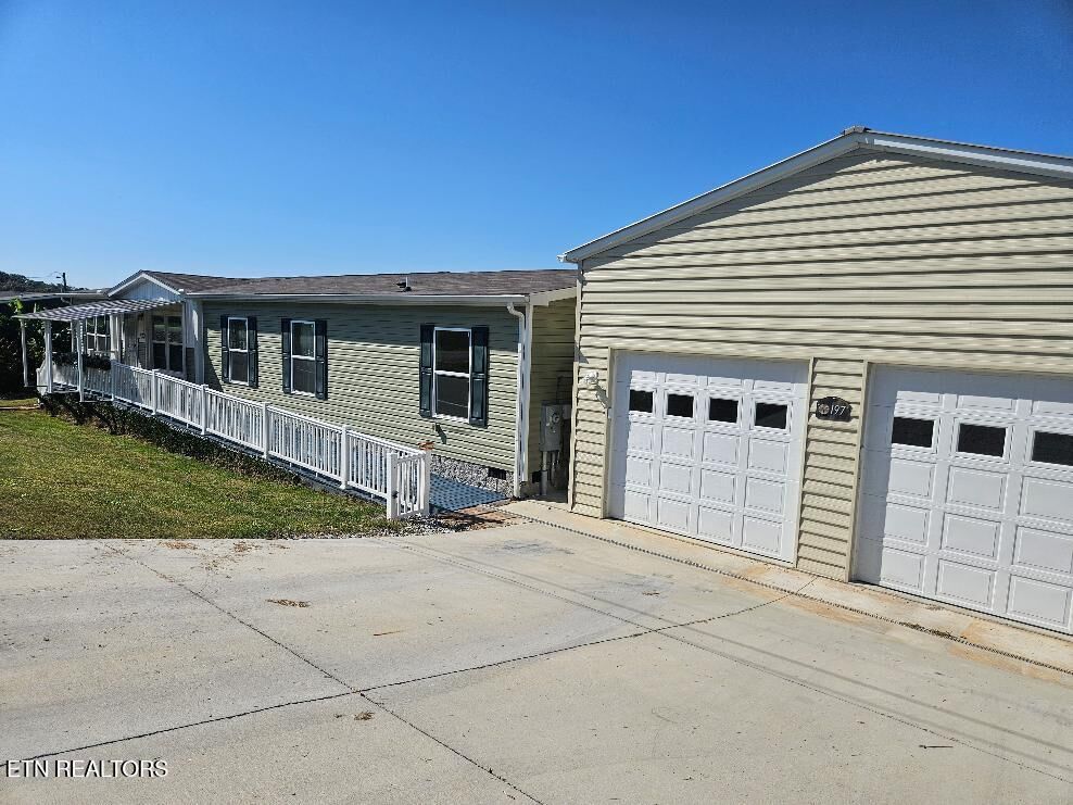 Property Photo: 197 Woodby Fridley Rd TN 37874
