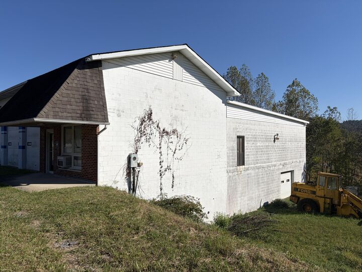 Property Photo:  11555 N Hwy 25 E  KY 40734 