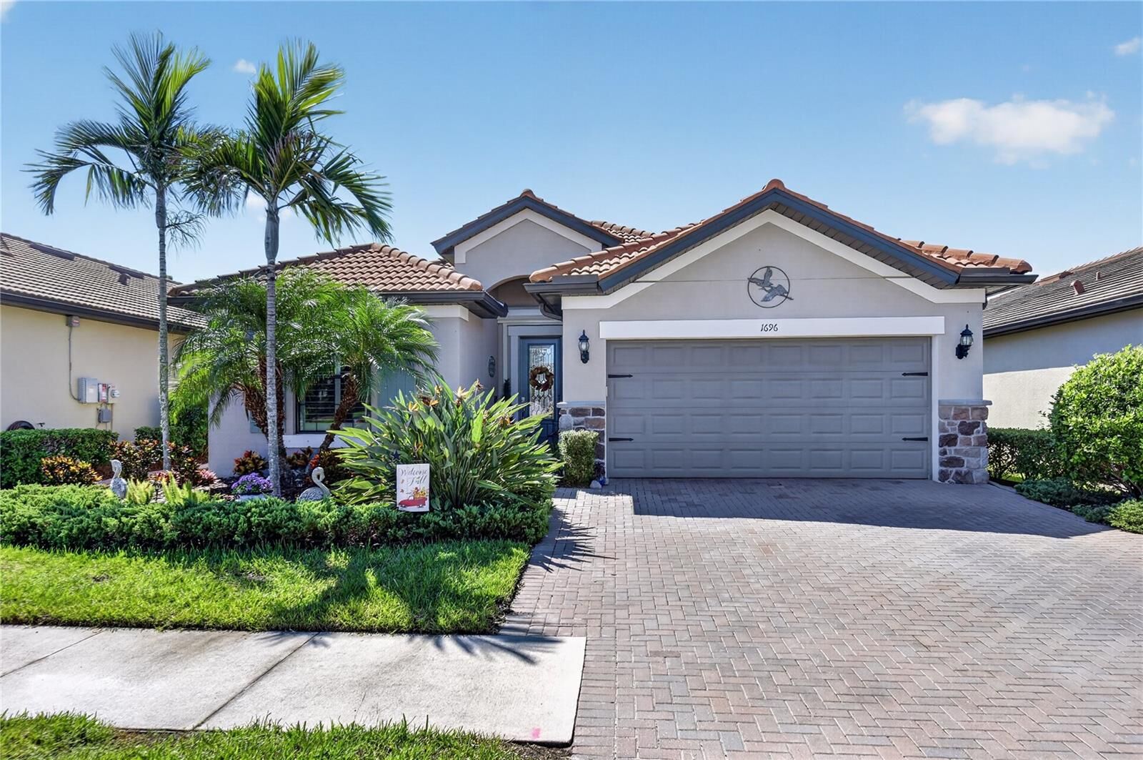 Property Photo:  1696 Hyssop Loop  FL 34289 