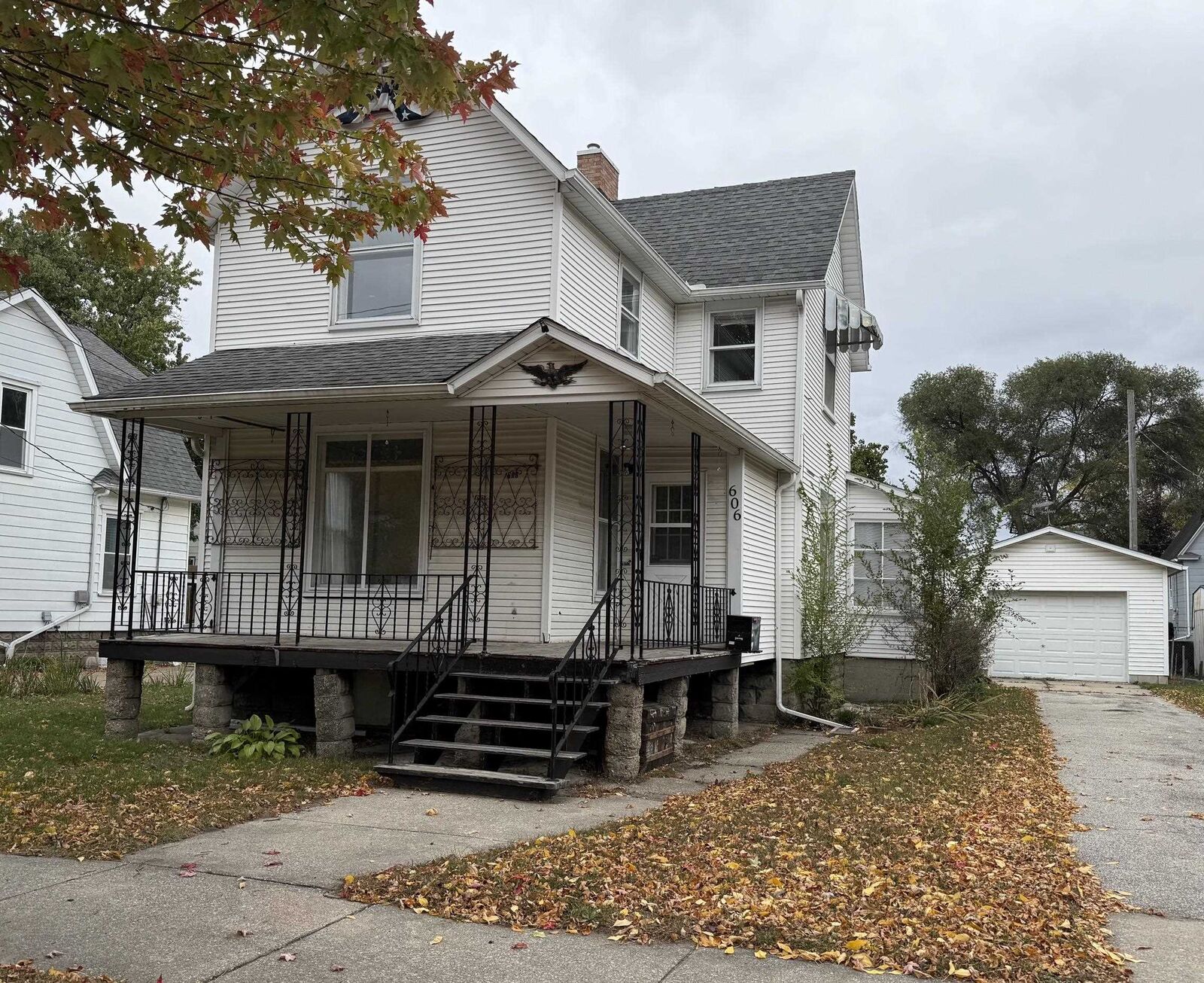 Property Photo:  606 Litchfield Street  MI 48706 