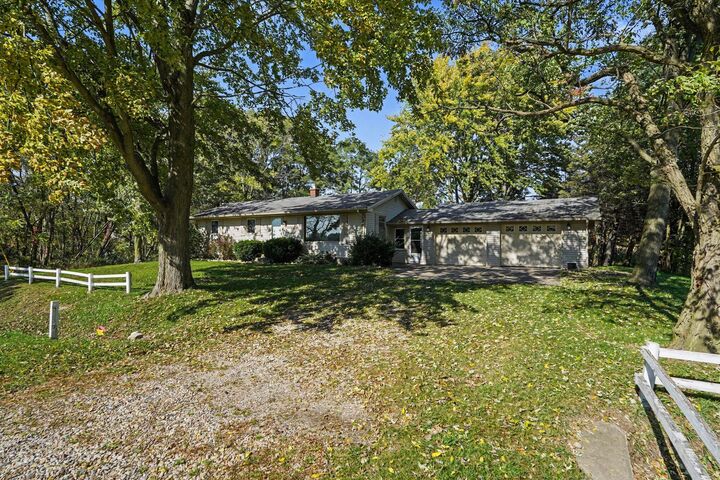 Property Photo: 13251 New Holland Street MI 49424