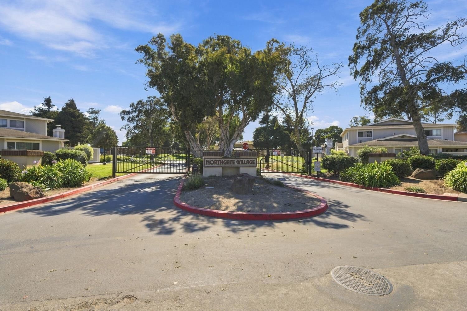Property Photo:  1893 Cherokee Drive 2  CA 93906 