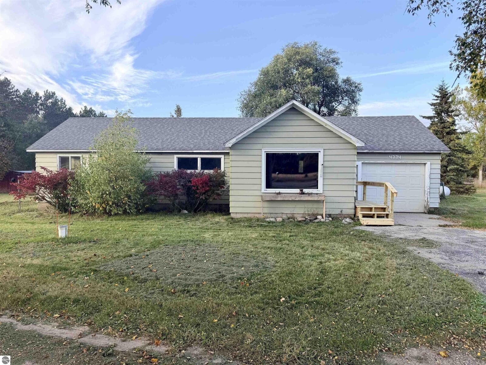 Property Photo: 4774 W 16 Road MI 49668