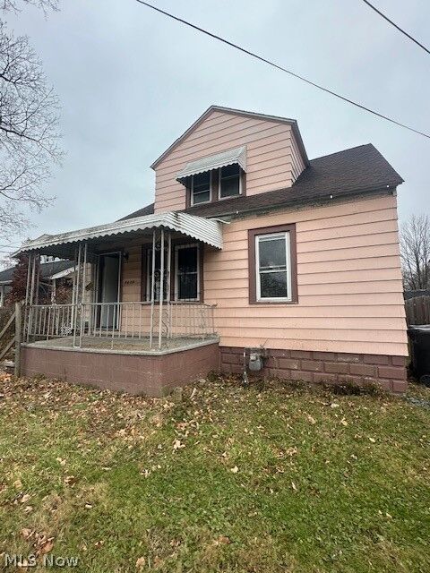Property Photo: 4678 E 147th Street OH 44128