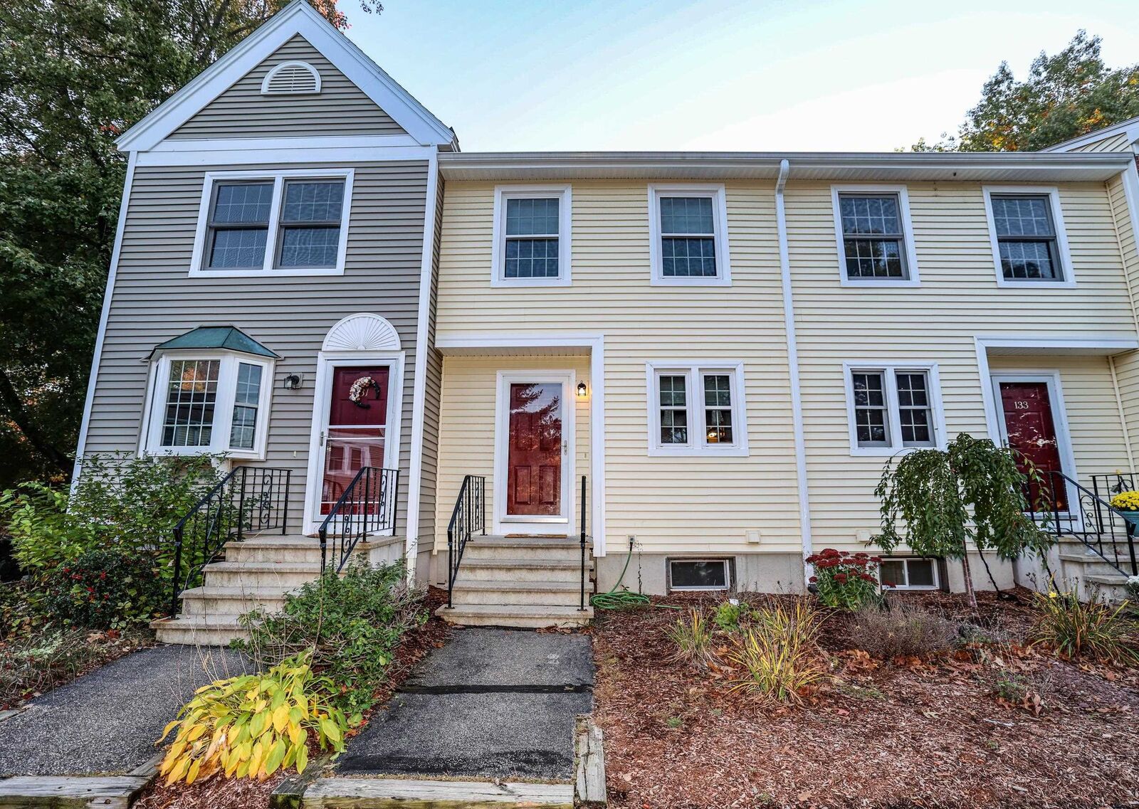 Property Photo: 132 Fox Hollow Way NH 03104