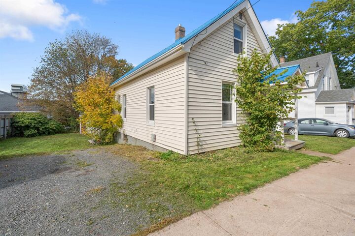 Property Photo:  377 Macdonald Street  NS B2H 2V6 